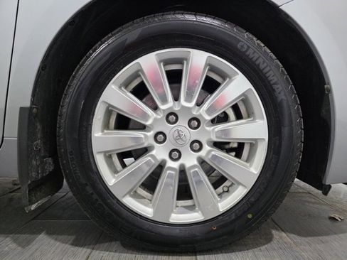 Used 2017 Toyota Sienna XLE w/ XLE Navigation Package image 26