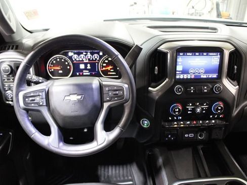 Certified 2022 Chevrolet Silverado 1500 LTZ w/ Technology Package image 33