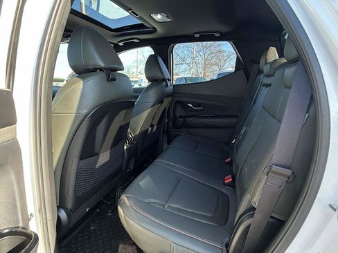 Used 2025 Hyundai Santa Cruz Limited image 26