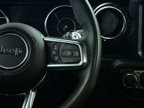 Used 2022 Jeep Wrangler Unlimited Rubicon w/ Trailer Tow Package image 42