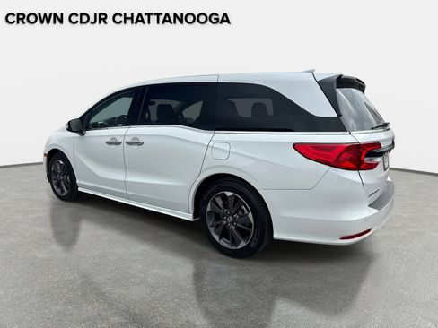 Used 2024 Honda Odyssey Elite image 7