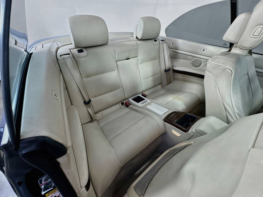 Used 2009 BMW 328i Convertible RWD image 35