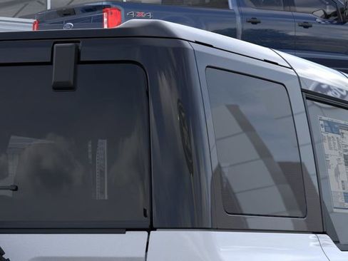 New 2026 Ford Bronco Outer Banks AWD/4WD image 25
