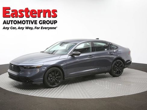 Used 2025 Honda Accord SE image 57