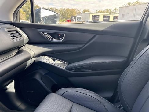 Used 2025 Subaru Ascent Limited image 25