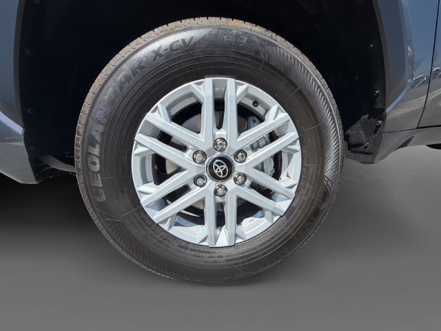 Certified 2026 Toyota Tundra SR5 AWD/4WD image 12