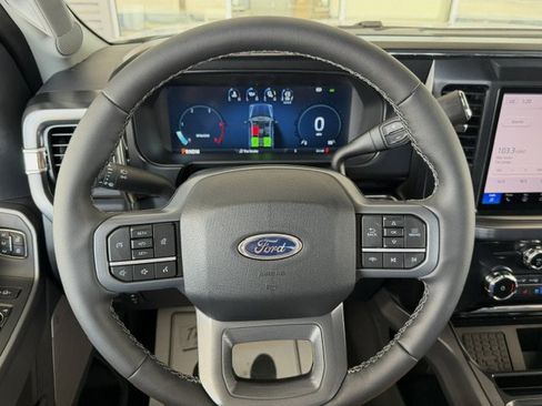 New 2026 Ford F250 Lariat w/ Chrome Package AWD/4WD image 12