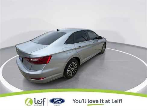 Used 2021 Volkswagen Jetta SE image 11