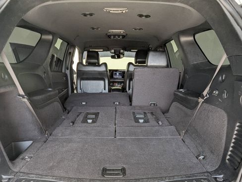 Used 2022 Dodge Durango GT image 29