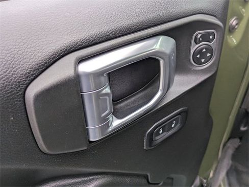 Used 2023 Jeep Wrangler Sport S image 11