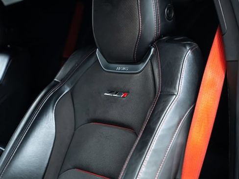 Used 2018 Chevrolet Camaro ZL1 RWD image 22