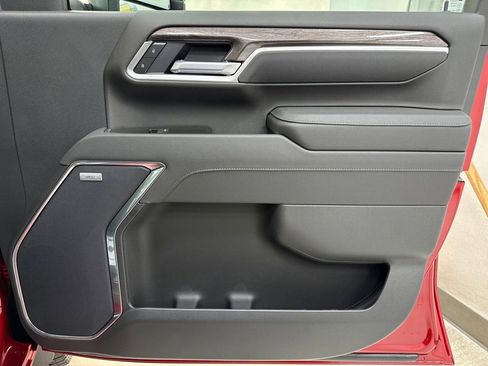 New 2026 Chevrolet Silverado 2500 LTZ w/ LTZ Convenience Package image 9