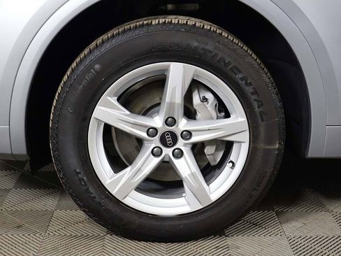 Used 2023 Audi Q5 2.0T Premium w/ Convenience Package image 23