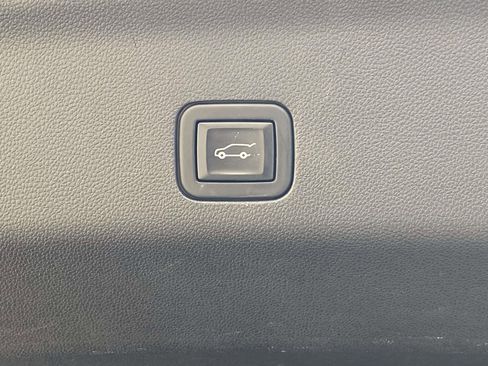 Used 2021 Cadillac Escalade Sport w/ LPO, ONYX Package RWD image 10