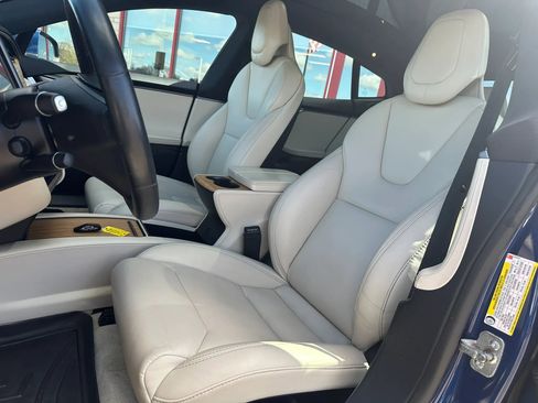 Used 2019 Tesla Model S Long Range AWD/4WD image 9