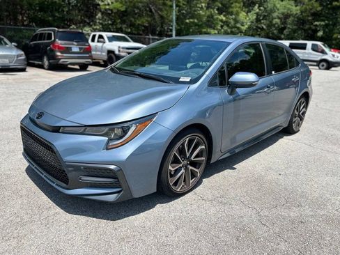 Used 2022 Toyota Corolla SE FWD image 3
