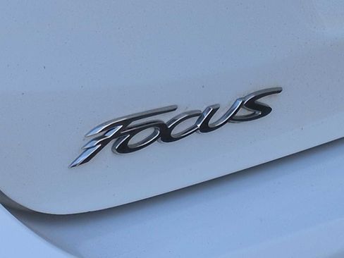 Used 2015 Ford Focus S image 13