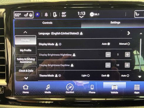 Used 2023 Chrysler Pacifica Touring-L FWD image 30