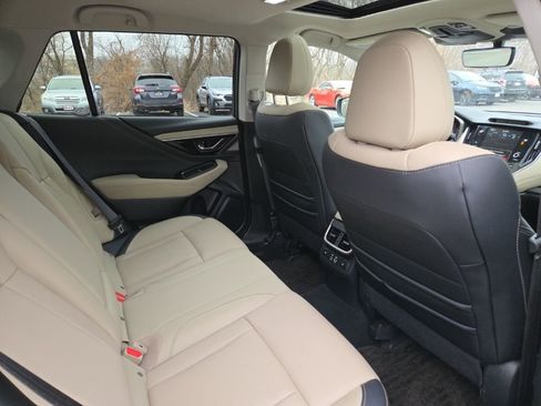 Used 2024 Subaru Outback Limited image 18
