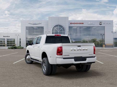 New 2026 RAM 3500 Laramie AWD/4WD image 3