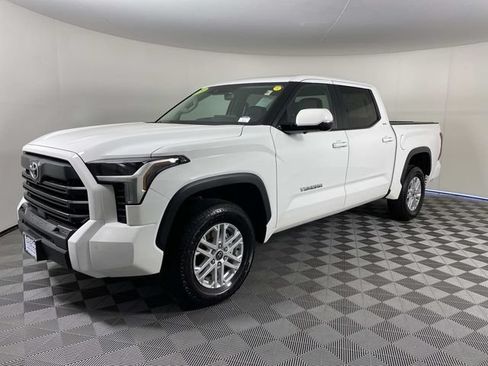 Used 2024 Toyota Tundra SR5 w/ Advanced Technology Package AWD/4WD image 4