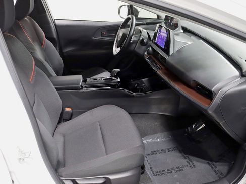 Used 2023 Toyota Prius Prime SE image 28