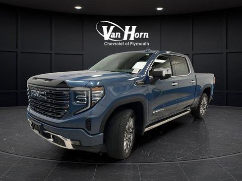 Used 2025 GMC Sierra 1500 Denali Ultimate AWD/4WD image 3
