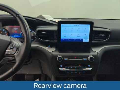 Used 2020 Ford Explorer XLT w/ Equipment Group 202A image 21