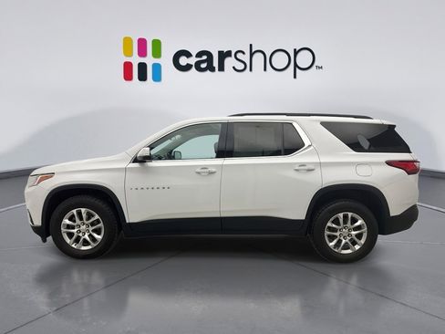 Used 2021 Chevrolet Traverse LT image 2
