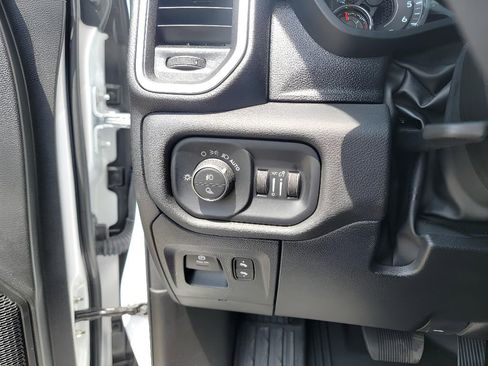 Used 2025 RAM 1500 Big Horn AWD/4WD image 15