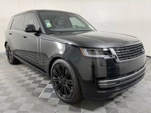New 2026 Land Rover Range Rover Long Wheelbase SE AWD/4WD image 10