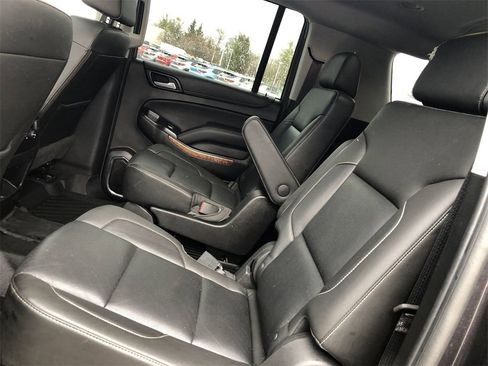 Used 2018 Chevrolet Suburban Premier w/ Max Trailering Package image 22