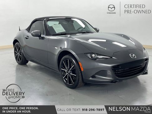 Certified 2025 MAZDA MX-5 Miata Grand Touring w/ Weather Package image 4