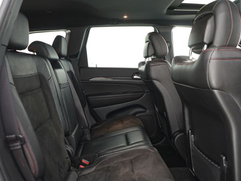 Used 2021 Jeep Grand Cherokee Trailhawk image 14