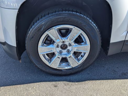 Used 2013 GMC Terrain SLE FWD image 26