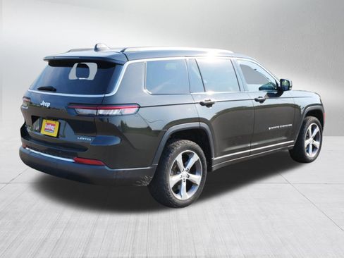 Used 2022 Jeep Grand Cherokee L Limited AWD/4WD image 7