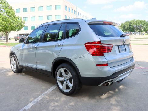 Used 2017 BMW X3 xDrive28i image 5