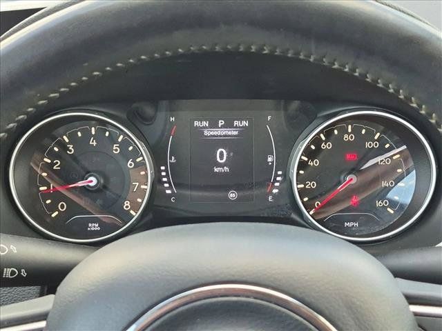 Used 2019 Jeep Compass Latitude FWD image 11