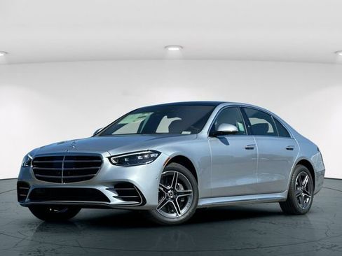 New 2025 Mercedes-Benz S 580 4MATIC Sedan image 2