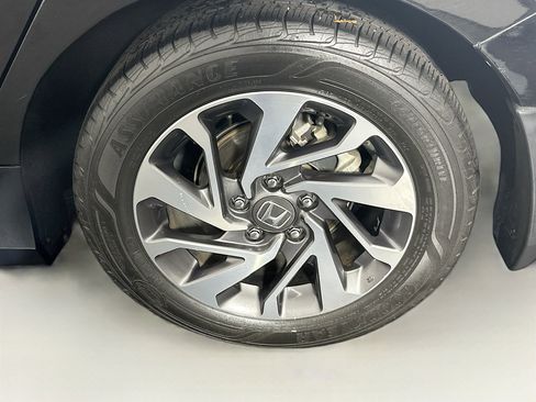 Used 2017 Honda Civic EX image 11