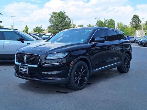 Used 2021 Lincoln Nautilus Reserve AWD/4WD image 7