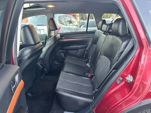 Used 2014 Subaru Outback 2.5i Limited image 27