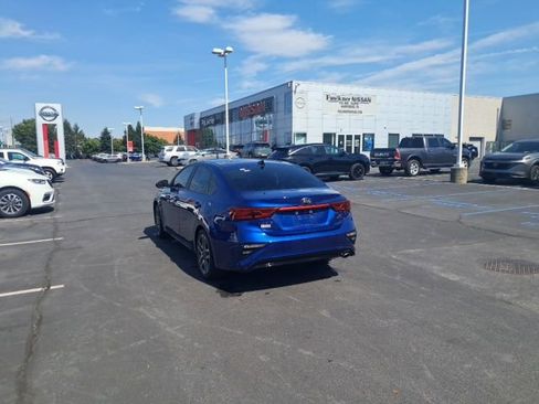 Used 2019 Kia Forte S w/ S Premium Package FWD image 12