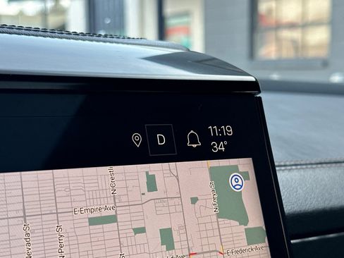 Used 2026 GMC Yukon AT4 image 31