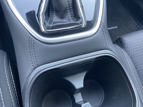 Certified 2025 Subaru Outback Premium image 31