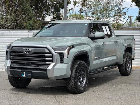 Used 2024 Toyota Tundra Limited w/ Power Package AWD/4WD image 6