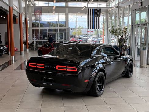 Used 2018 Dodge Challenger SRT Demon RWD image 4