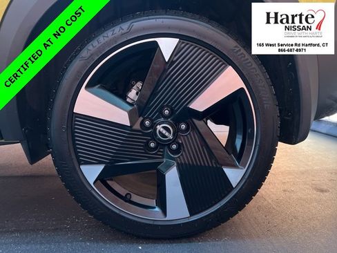 Used 2025 Nissan Kicks SR image 13