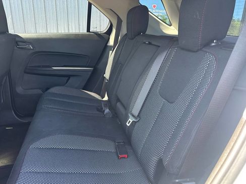 Used 2017 Chevrolet Equinox LT w/ Convenience Package FWD image 5