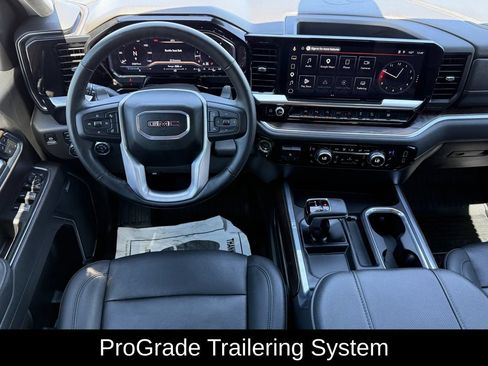 Used 2025 GMC Sierra 1500 SLT AWD/4WD image 13